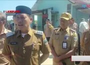 100 HARI KERJA, BUPATI DEDI IRAWAN TINJAU PEMBERIAN VAKSINASI